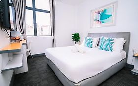 Swing & Pillows - Kl Sg Besi Formerly Known As U Pac Hotel  2*